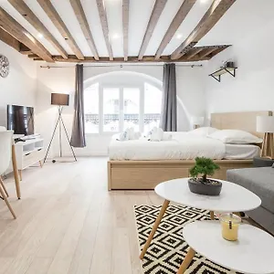 Cmg Montorgueil Iv Appartement